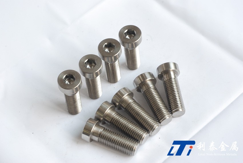 1541627801661234.jpg 鈦螺絲